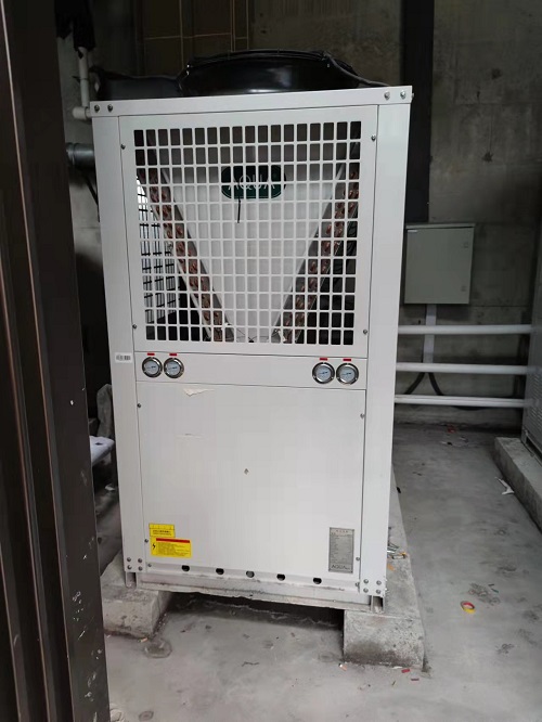 金成府宅男天堂污污视频采用了宅男在线播放L係列空氣源熱泵