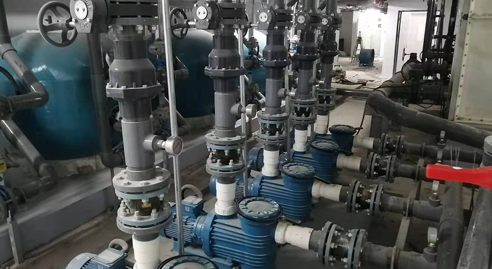 宅男天堂污污视频設備機房