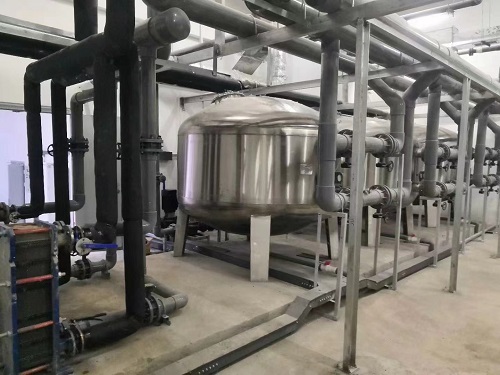 不鏽鋼過濾砂缸是宅男天堂污污视频設備中比較好的過濾設備