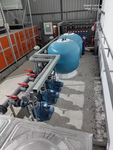 宅男天堂污污视频設備機房中的水泵砂缸